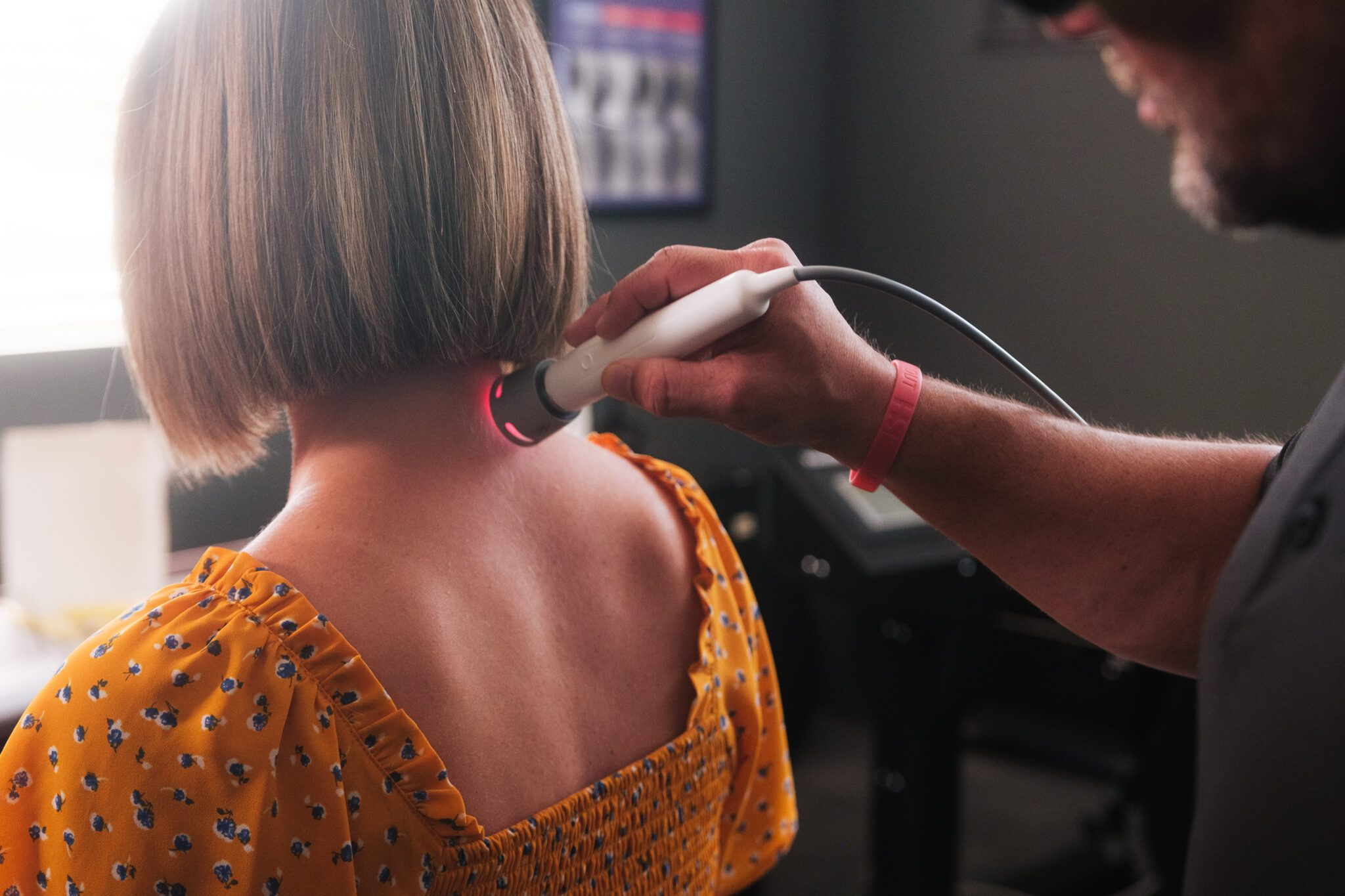 Chiropractic treatment at HealthSource